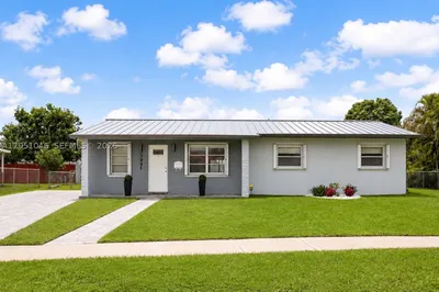 5221 SW 127th Pl 1