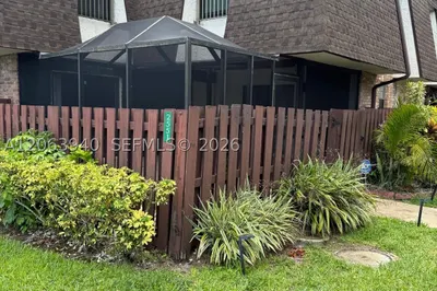 2551 NW 99th Ave #2551 1