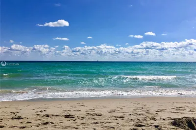 495 Ocean Blvd 1