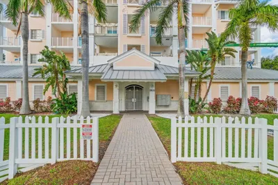 Island Breeze Condominiums