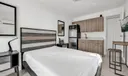 7910 Byron Ave #5 Photo
