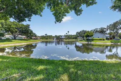10884 Lake Front Place 1