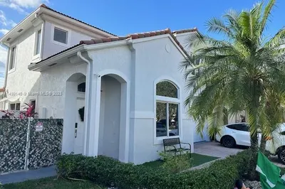 926 NW 126th Ave 1