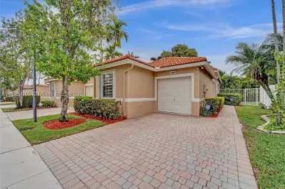 13060 NW 5th St 1