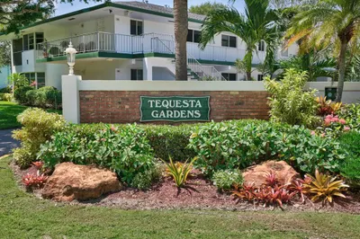 10 Garden Street #205s 1