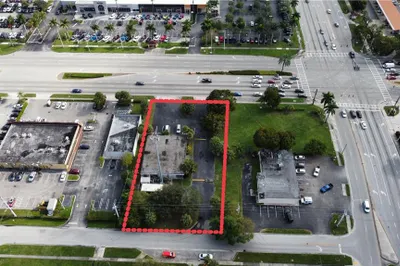 2121 N State Road 7 1