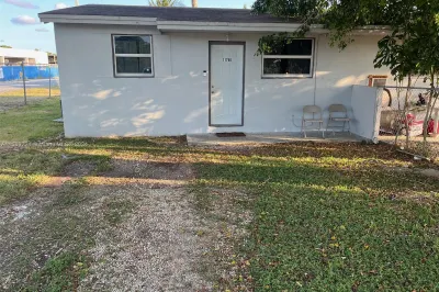 11750 SW 212th St 1