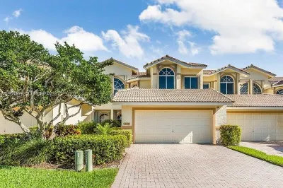 513 W Palm Aire Dr #513 1