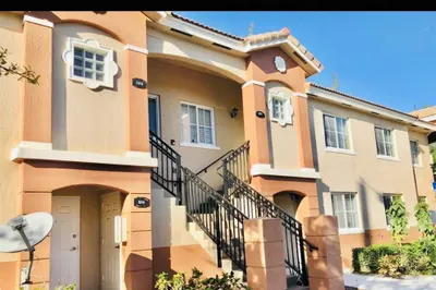 3500 Briar Bay 203 Boulevard #203