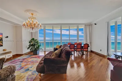 15901 Collins Ave #701 1