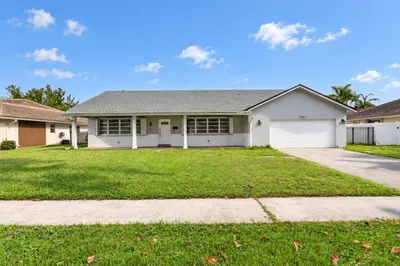 7521 SW 1st Street 1