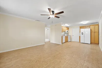 260 JENNINGS Avenue #262 1