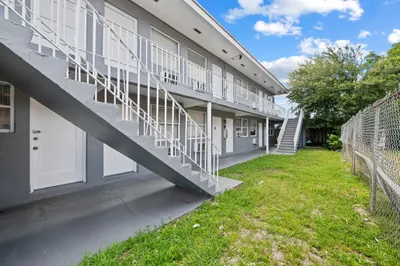 1761 Ali Baba Avenue ##5 1