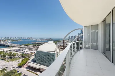 1400 Biscayne #1604 1