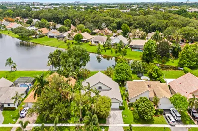 1750 W Oak Knoll Circle 1