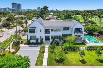 5262 La Gorce Dr 1