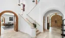 387 Ocean Blvd Photo