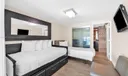 5445 Collins Ave #M9 M10 M11 M12 Photo