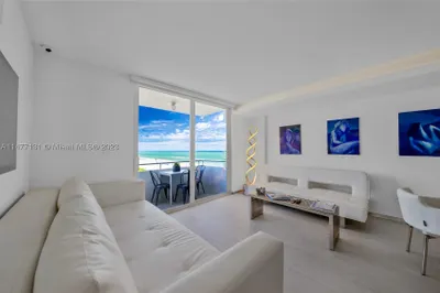 465 Ocean Dr #1020 1