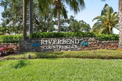 9130 SE RIVERFRONT Terrace #I 1