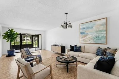 3349 Lucerne Park Drive 1