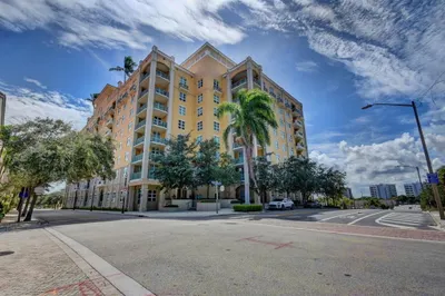 403 S SAPODILLA Avenue #718 1