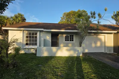 5380 Lakewood Circle #F 1