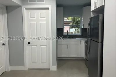 1628 NW 15th St #A 1