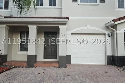 228 Riverwalk Cir 1