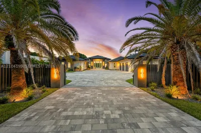 11240 SW 95th St 1