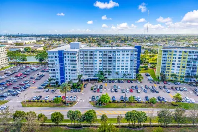 4350 Hillcrest Dr #200 1