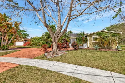6101 Hogan Creek Road 1