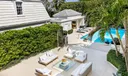 101 Jungle Road Photo