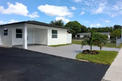 1125 NW 27th Ave 1