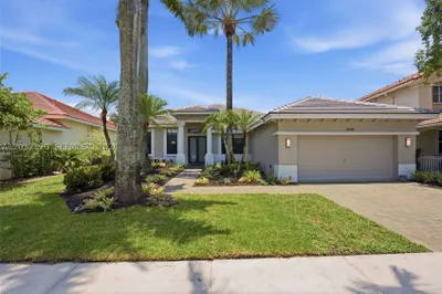 2048 Quail Roost Dr 1