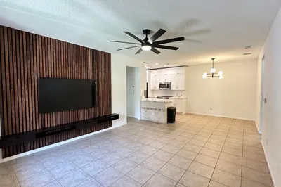 3549 Forest Hill Boulevard #19 1