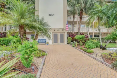 4301 Martinique Circle #C4 1