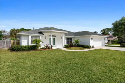 5923 Loxahatchee Pines Dr 1