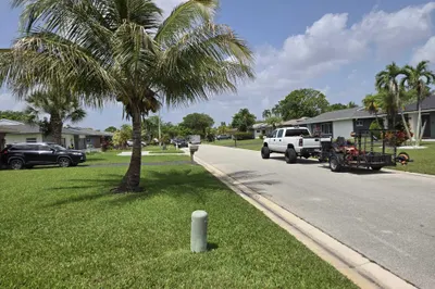 8111 NW 100th Terrace Nw 1