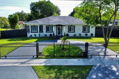 8153 NW 14th Ave 1