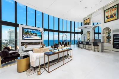 18555 Collins Ave #4405 1