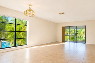 9307 Vista Del Lago #17B 1
