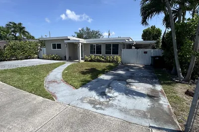 7160 SW 12th St 1