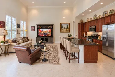 3604 S Dixie Highway #220 1