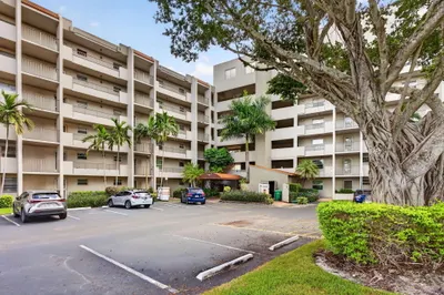 3920 INVERRARY Boulevard #301C 1