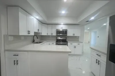 3290 NW 39th Street 1