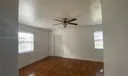 425 NE 172nd St #425 Photo