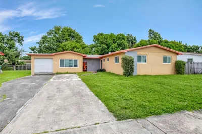 301 NW 186th Street 1