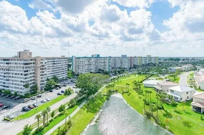 950 Hillcrest Dr #503 1