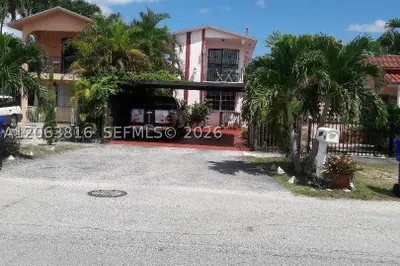 507 Flagami Blvd 1